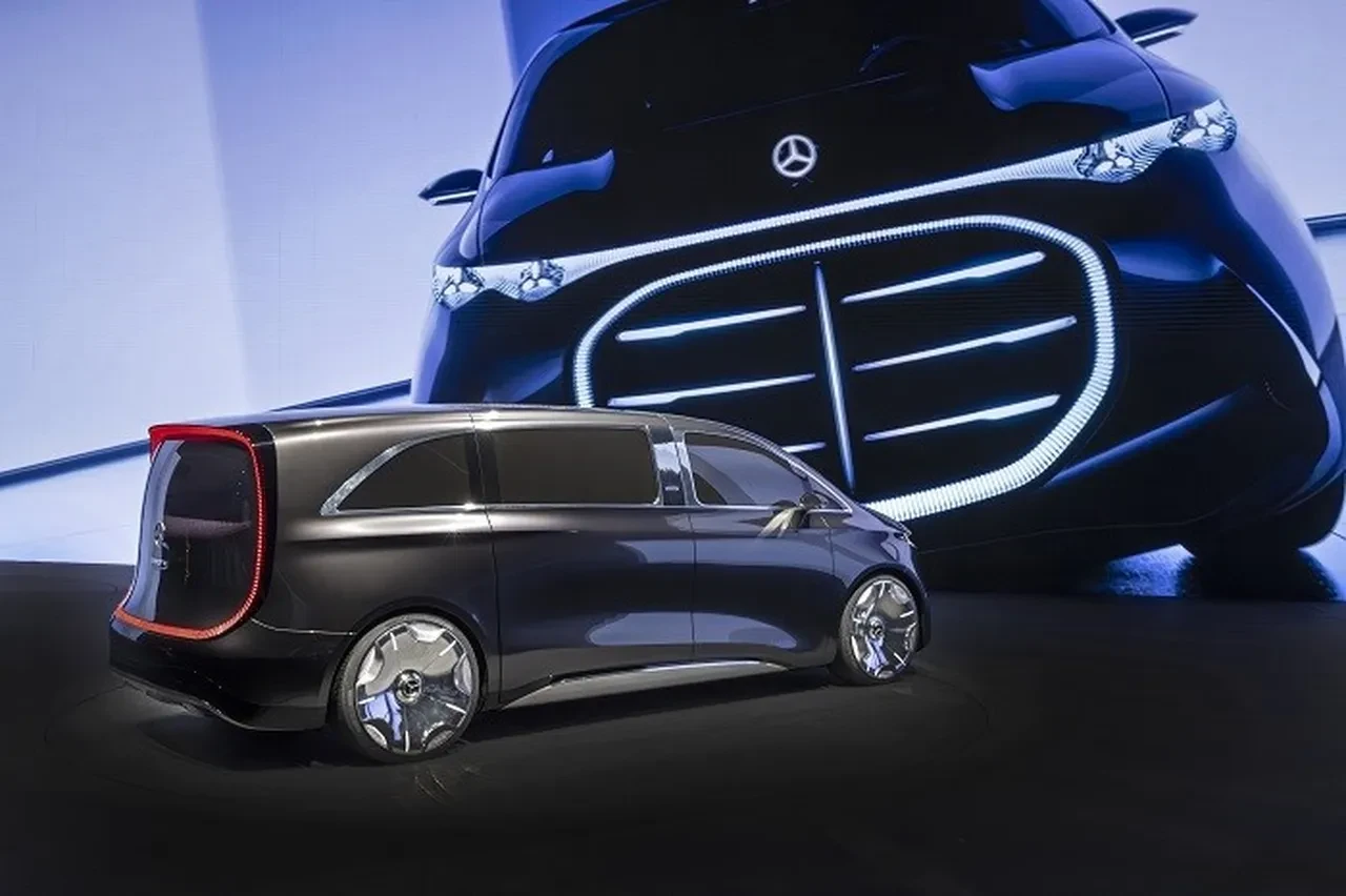 Mercedes'ten Şanghay çıkarması: Vision V ve uzun CLA tanıtıldı!
