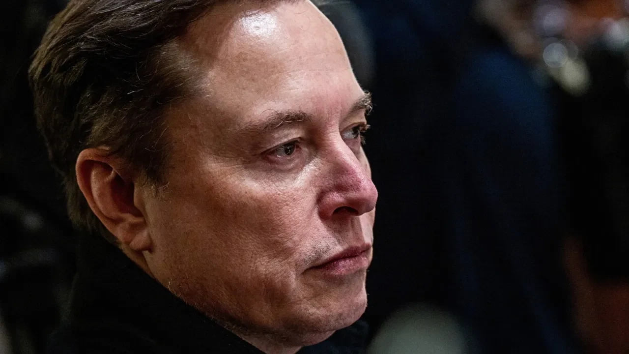 Musk'ı şoke eden rakamlar! Tesla 2025'e zararla başladı