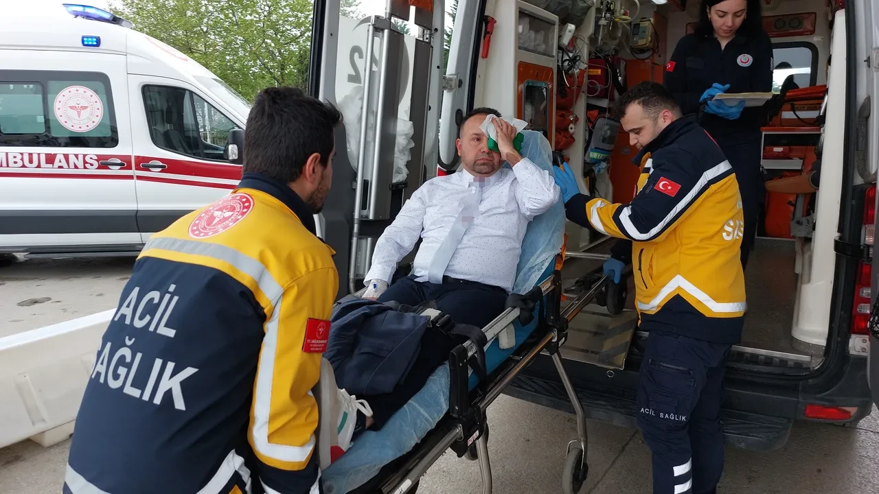 Okuldan atılan öğrenci dehşet saçtı! Nöbetçi öğretmeni bıçaklayıp kayıplara karıştılar