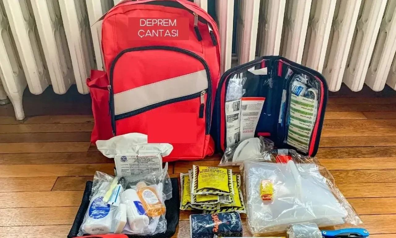 Deprem çantası ve çadır fiyatları arttı! Fırsatçılar yine iş başında