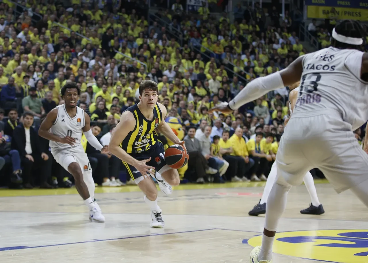 Fenerbahçe Beko Paris maç sonucu kaç kaç? Dörtlü Final biletine yaklaştı