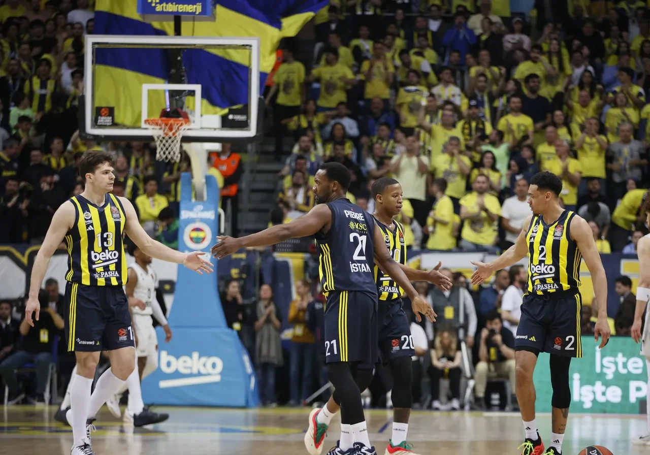 Fenerbahçe Beko Paris maç sonucu kaç kaç? Dörtlü Final biletine yaklaştı