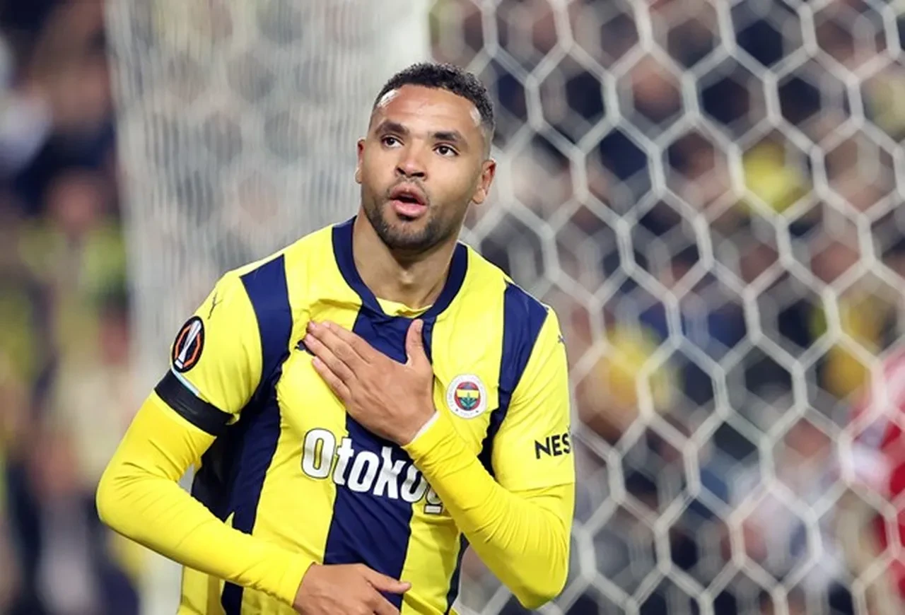Fenerbahçeli yıldızdan flaş hamle! Lig bitmeden ayrılık kararı aldı