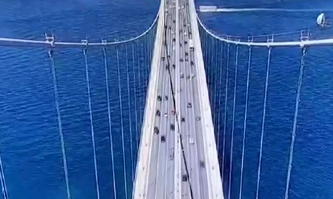 İstanbul depremi 15 Temmuz Şehitler Köprüsünü böyle salladı: İşte o anlar!