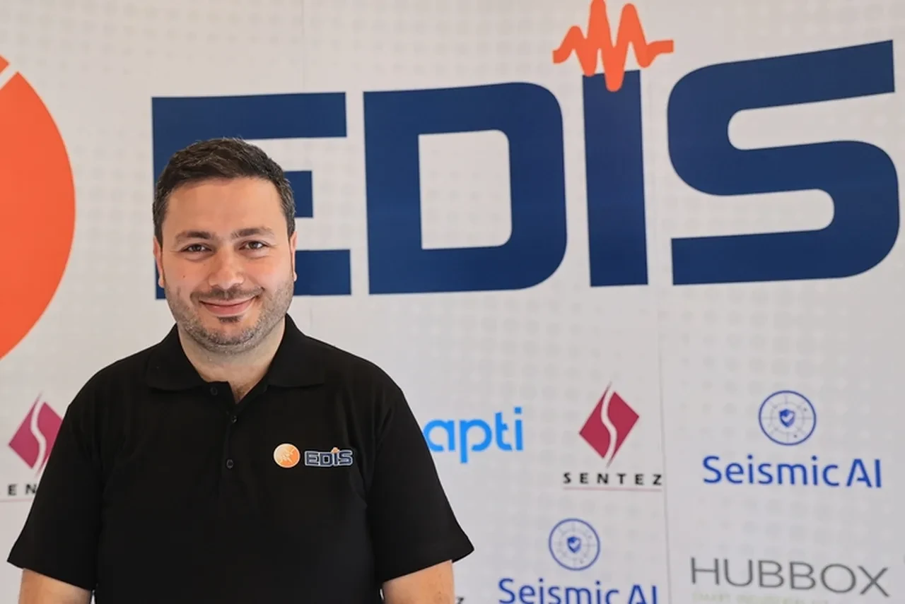 İstanbul depremini saniyeler önce bildi! 69 saniye önce erken uyarı bildirimi gönderdi