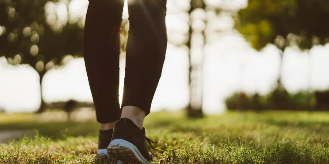 Masa başı çalışanların her gün bunu yapması lazım! Ömrünüzü uzatacak