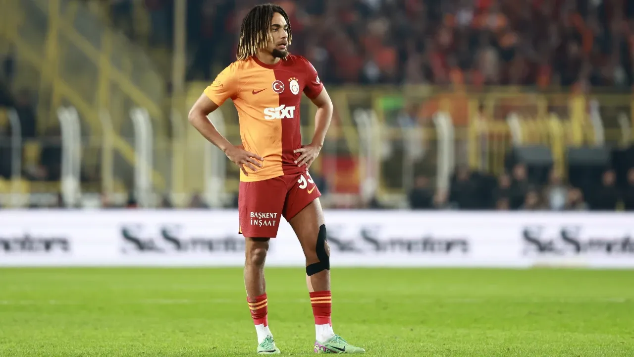 Sacha Boey Galatasaray'a dönecek mi? Bayern Münih tarafından açıklama geldi