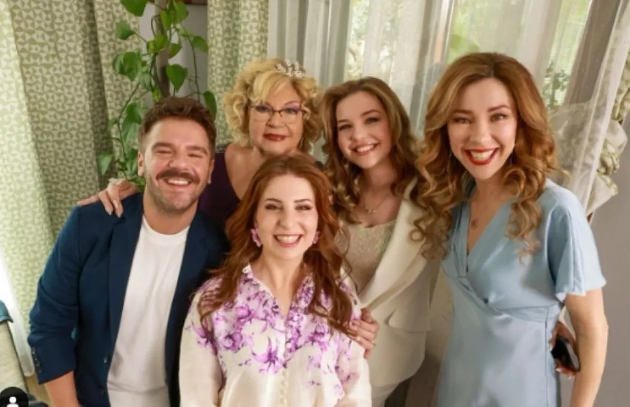 Sihirli Annem filminin çekimleri bitti! Zeynep Özkaya detayları paylaştı