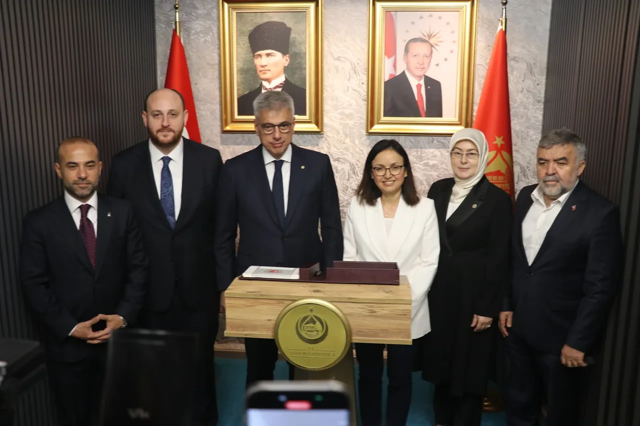 Sözleri gündem olmuştu! Bakan Kemal Memişoğlu'dan 'aile' açıklaması
