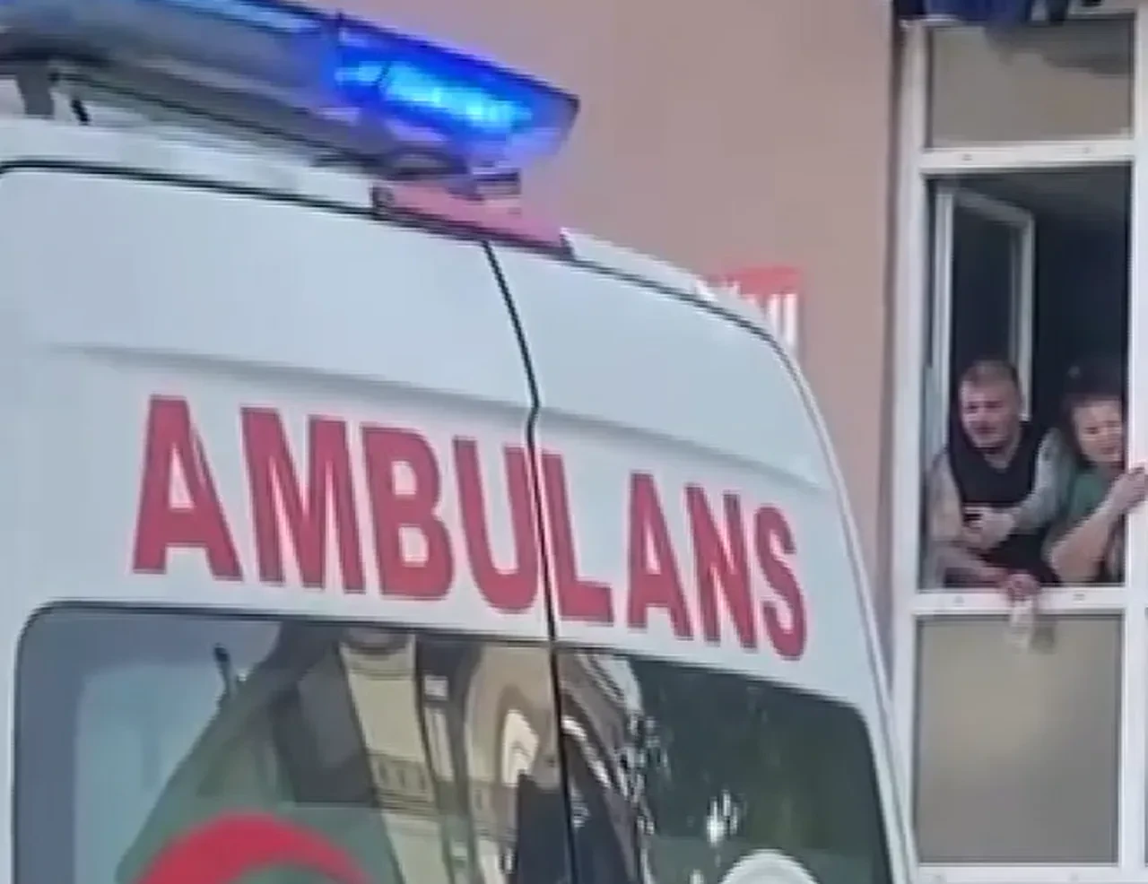 Büyükçekmece’de silahlı kavga çıktı: Ölü yaralı var!