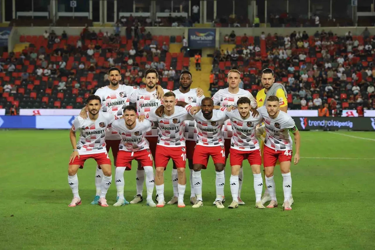 Gaziantep FK Fenerbahçe maç kadrosu, muhtemel ilk 11! FB'de 2 isim ilk 11'e geri dönüyor