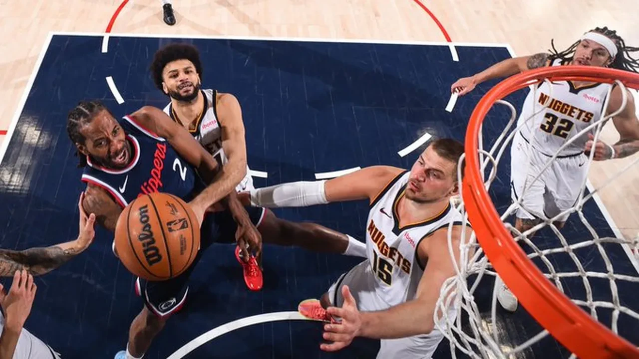 Alperen Şengün'ün 'double-double'ı Houston'a yetmedi! Golden State seride öne geçti