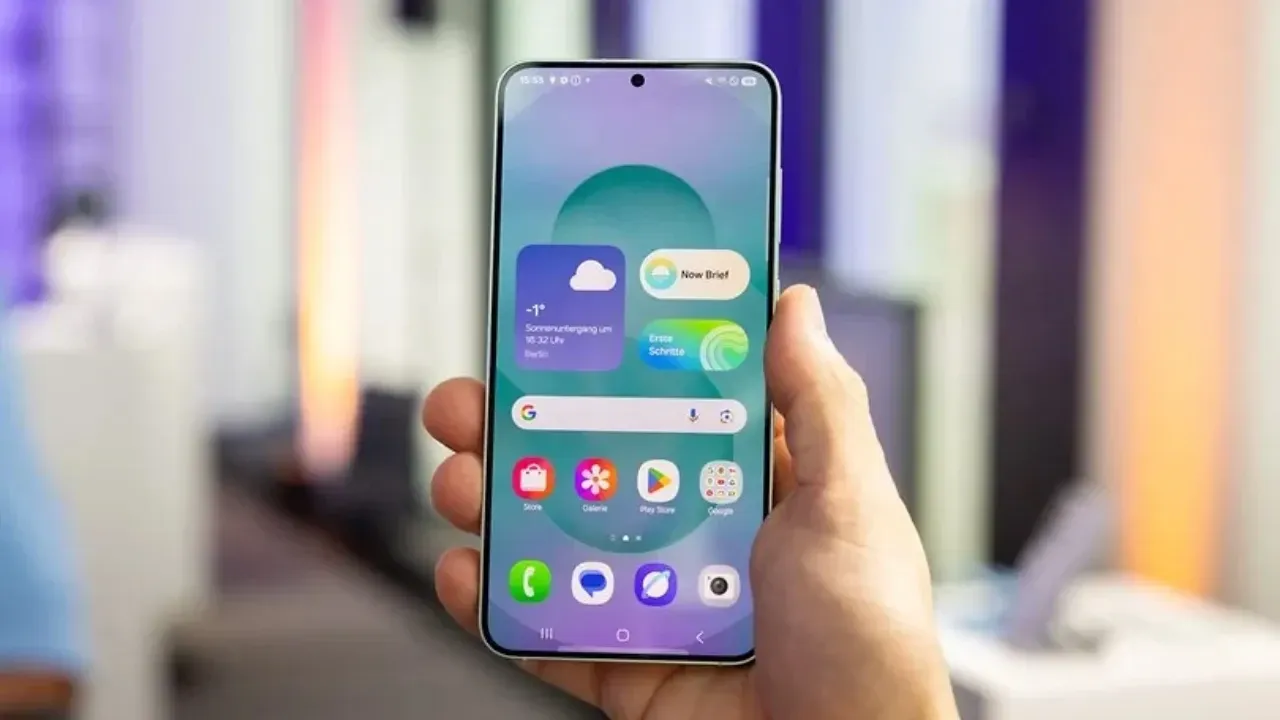 Samsung One UI 7 güncellemesi 5 cihaza daha geldi