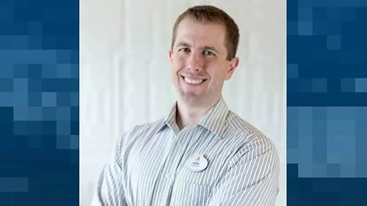 Yöneticilerine kızdı menüleri hackledi fiyatları değiştirip küfürler yazdı