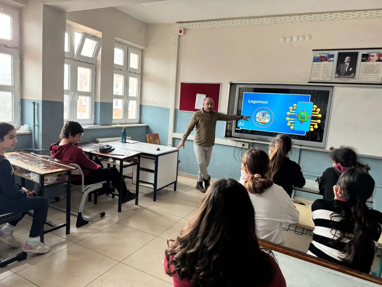 10 ülkeden 26 okul katılıyor! Yapay Zekanın Sihirli Dünyasında: Geleceğin Kaşifleri projesi