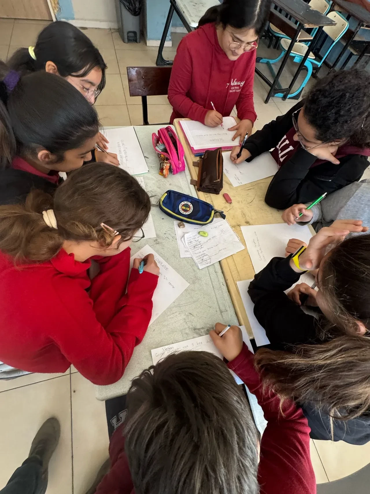 10 ülkeden 26 okul katılıyor! Yapay Zekanın Sihirli Dünyasında: Geleceğin Kaşifleri projesi