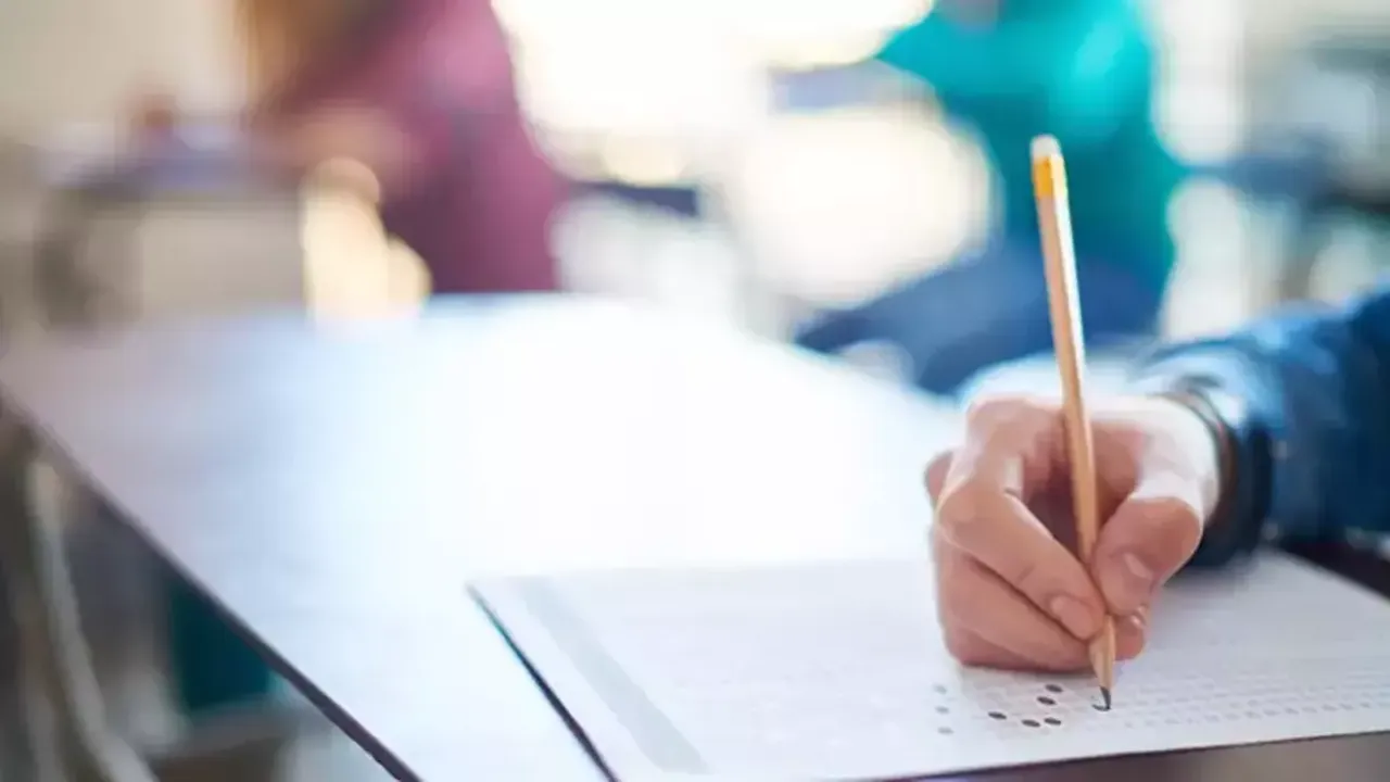 AÖF sınav sonuçları açıklandı mı? Sorgulama ekranı araştırılıyor