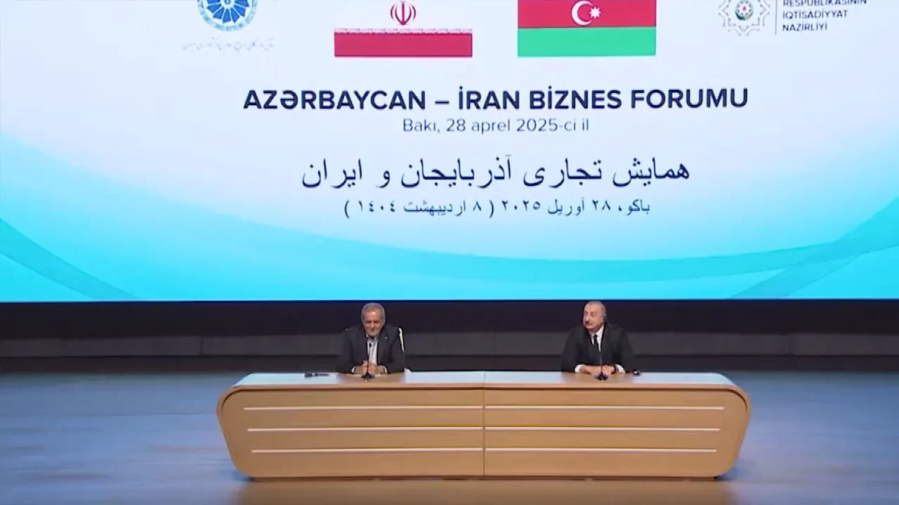 İran Cumhurbaşkanı Pezeşkiyan Türkçe şiir okudu! Salonda alkış tufanı koptu