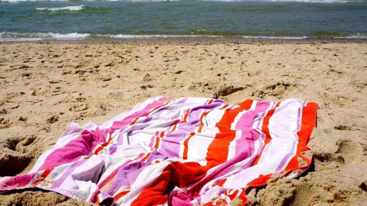 Sıcak havalarda arabanızda sakın bırakmayın! Patlama tehlikesi bulunuyor