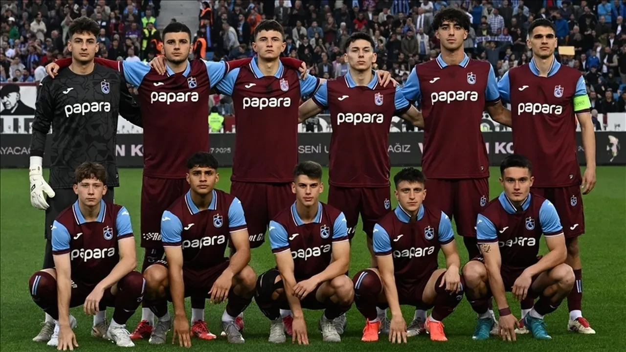 Trabzonspor Barcelona CANLI nereden izlenir? U19 Gençlik Ligi maçı başlıyor