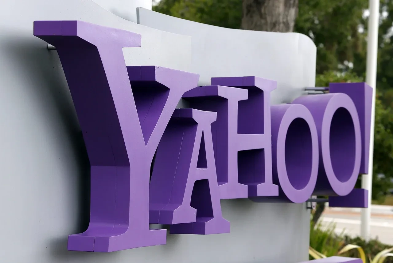 Yahoo, Chrome'u almak için pusuya yattı