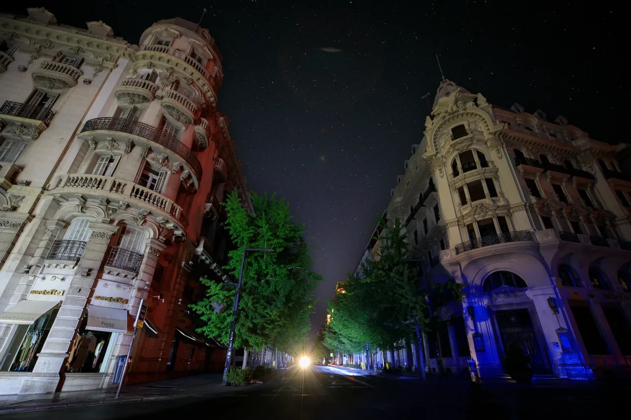 Avrupa karanlığa gömüldü! 50 milyon kişi etkileyen elektrik kesintisinin arkasındaki sır perdesi