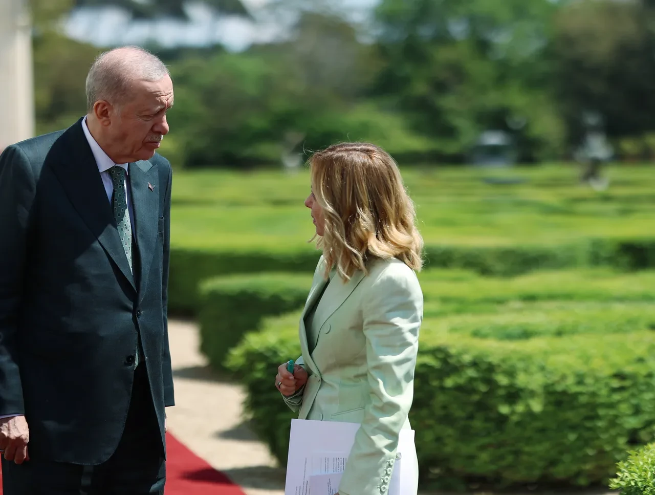 Cumhurbaşkanı Erdoğan'dan savunma sanayi müjdesi! 'İtalya ile yeni projeler yapacağız'