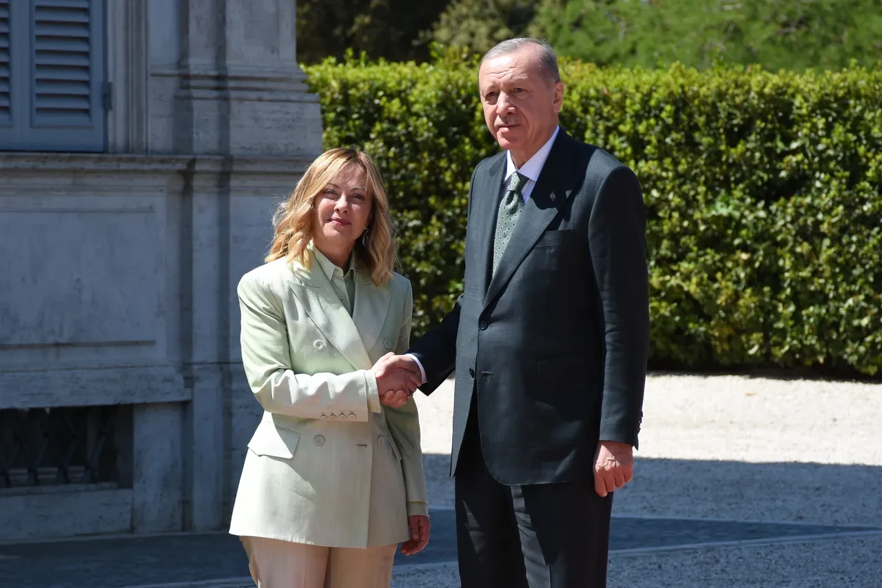 Cumhurbaşkanı Erdoğan'dan savunma sanayi müjdesi! 'İtalya ile yeni projeler yapacağız'