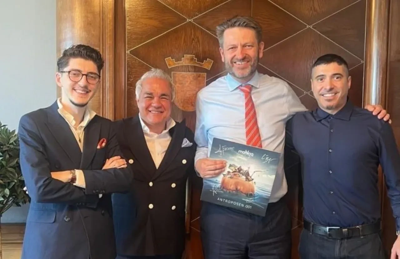 Manga solisti Ferman Akgül, Oslo Hükümet Başkanı Eirik Lae Solberg ile buluştu 