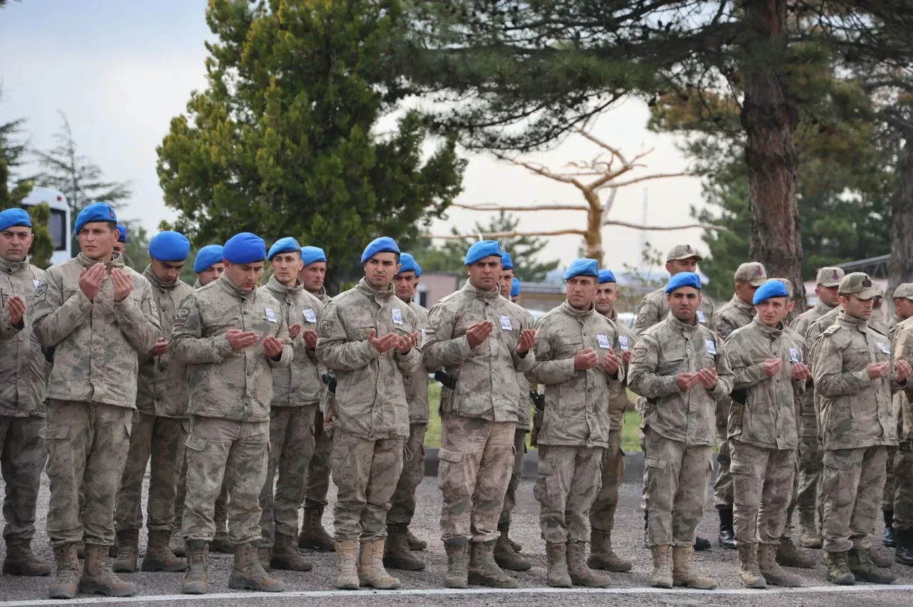 Nevşehir'den acı haber! Eğitimde bir astsubayın yanlışlıkla vurduğu silah arkadaşı şehit oldu