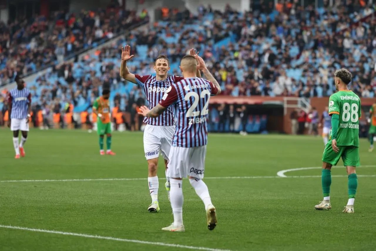 Süper Lig'de gol yağmuru! Fileler tam 38 kez havalandı