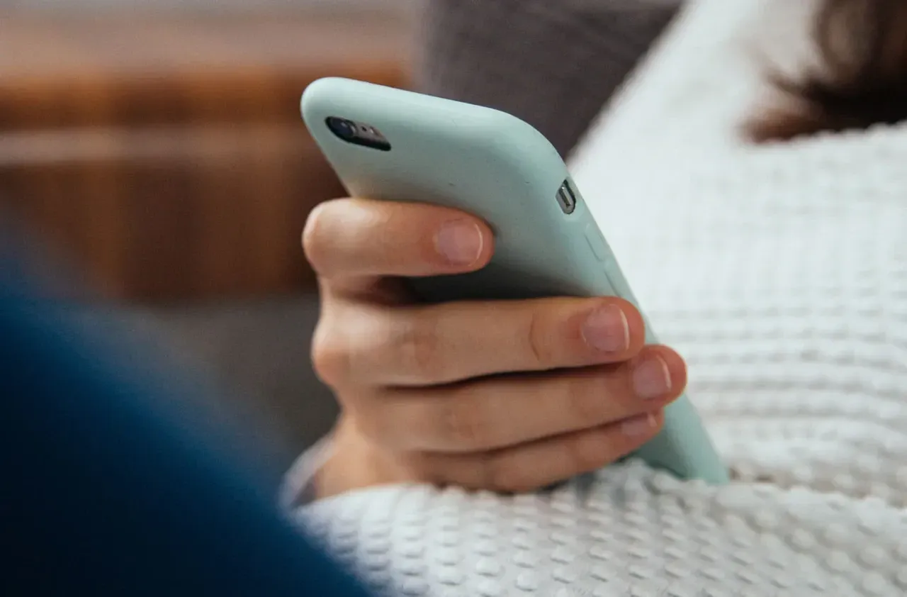 Telefonunuz ele geçirildiğini gösteren 3 kritik uyarı sinyali! Hemen kapatın