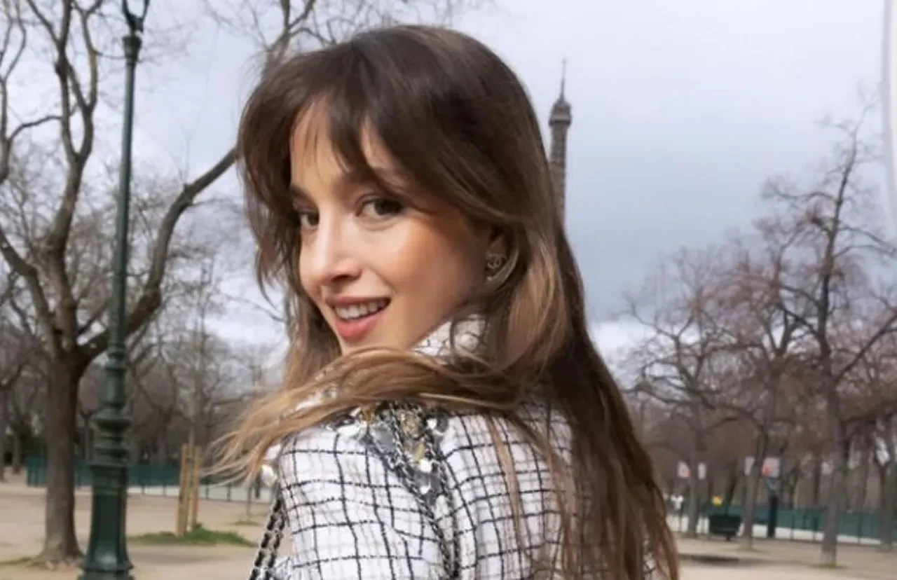 Birkan Sokullu'nun sevgilisi Eda Gürkaynak oyuncu oldu! Çift Kişilik Oda dizisinin kadrosuna katıldı