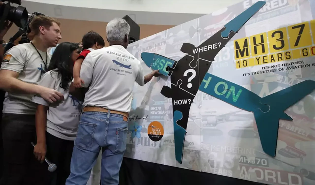 Dünyanın en büyük havacılık gizemlerinden biriydi! Kayıp Malezya uçağını arama çalışmaları durduruldu