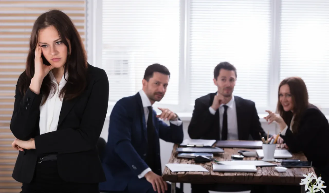 Mobbing ile mücadelede yeni dönem! Cumhurbaşkanlığı genelgesi yürürlükte: İşte çalışanların yapması gerekenler