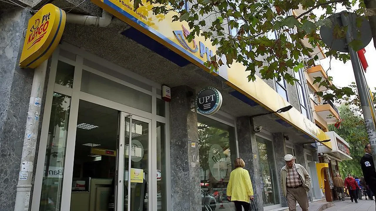 PTT bugün açık mı? 3 Nisan PTT kargo ve şubelerinin çalışma durumu