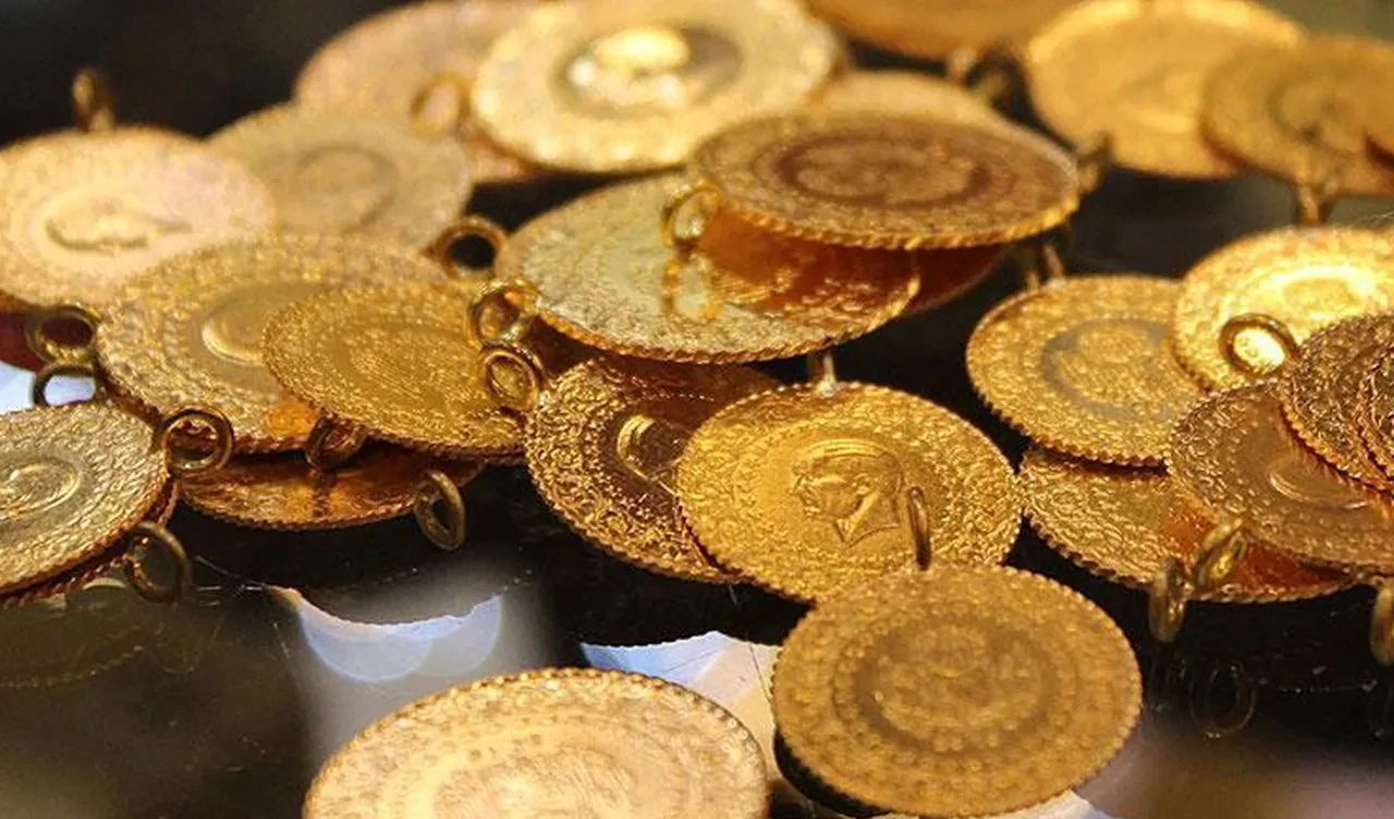Altında sert düşüş! İşte 30 Nisan 2025 gram altın, çeyrek altın fiyatları