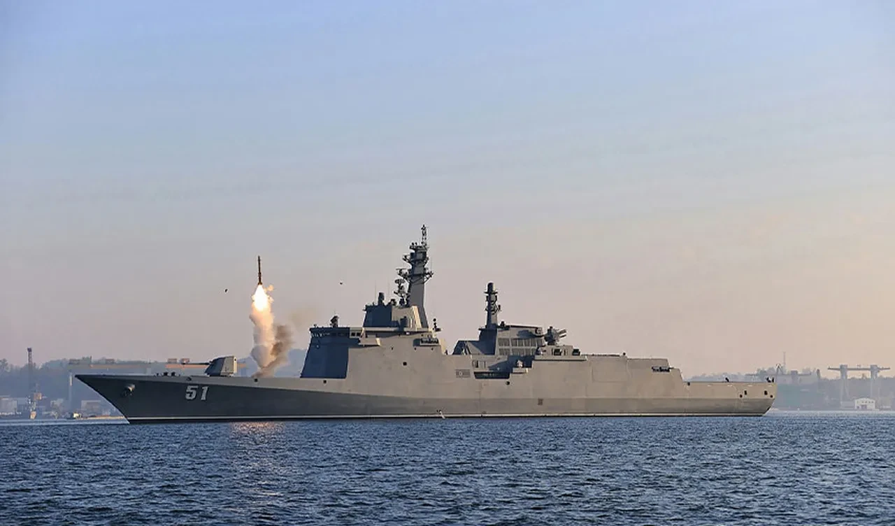 Kuzey Kore'den düşmanlarına gözdağı! 5 bin tonluk ölüm makinesinin ilk test atışı gerçekleşti