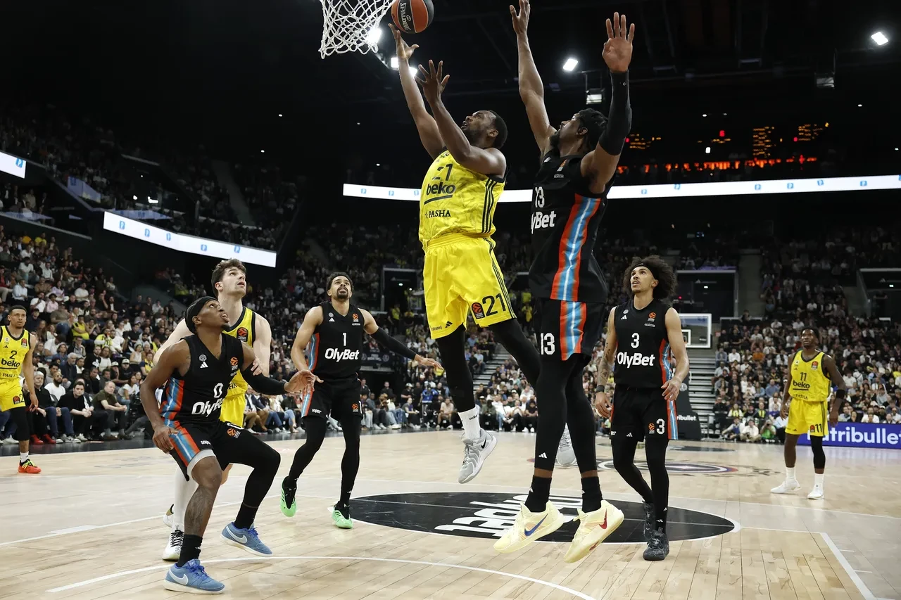 Paris Fenerbahçe maç sonucu kaç kaç? Fenerbahçe Beko EuroLeague Final Four'da