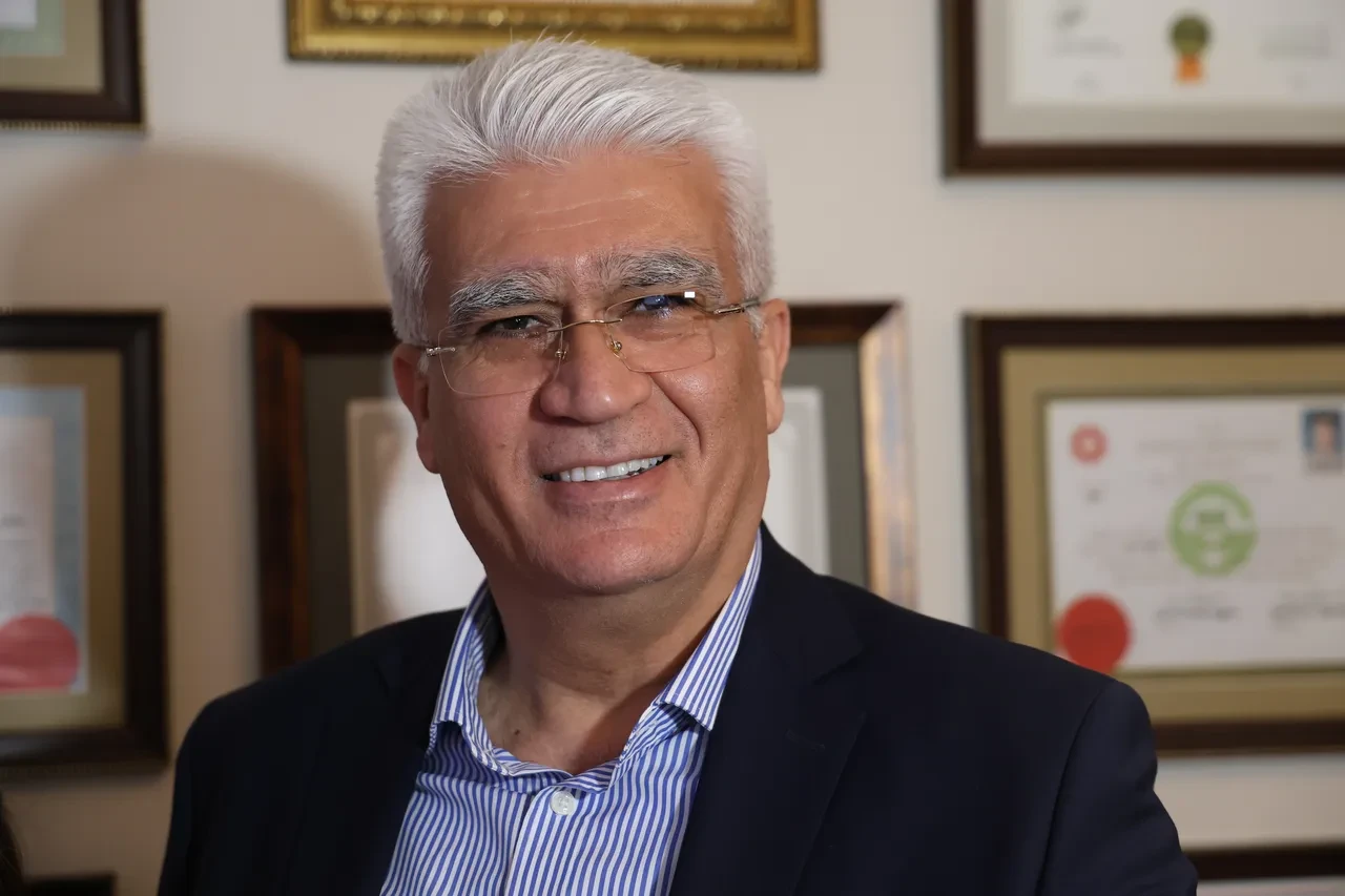 Belinden 1 haftada 3 kez ameliyat oldu! 10 yıl sonra gerçeği öğrendi