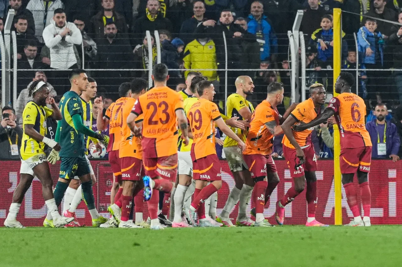 Okan Buruk'a saldıran Jose Mourinho PFDK'ya sevk edildi! İşte bekleyen cezalar...