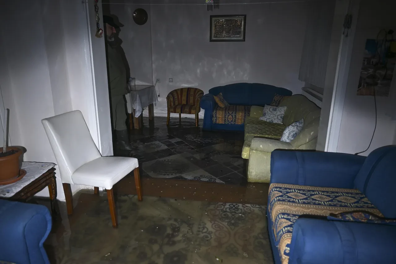 Başkenti sağanak vurdu, evler sular altında kaldı