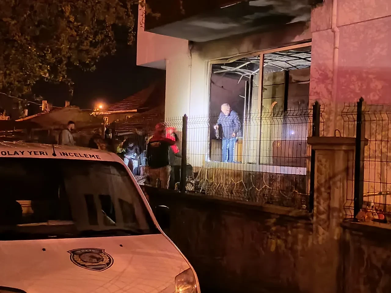 Konya’da facia: Market yangınında bir çocuk yaşamını yitirdi