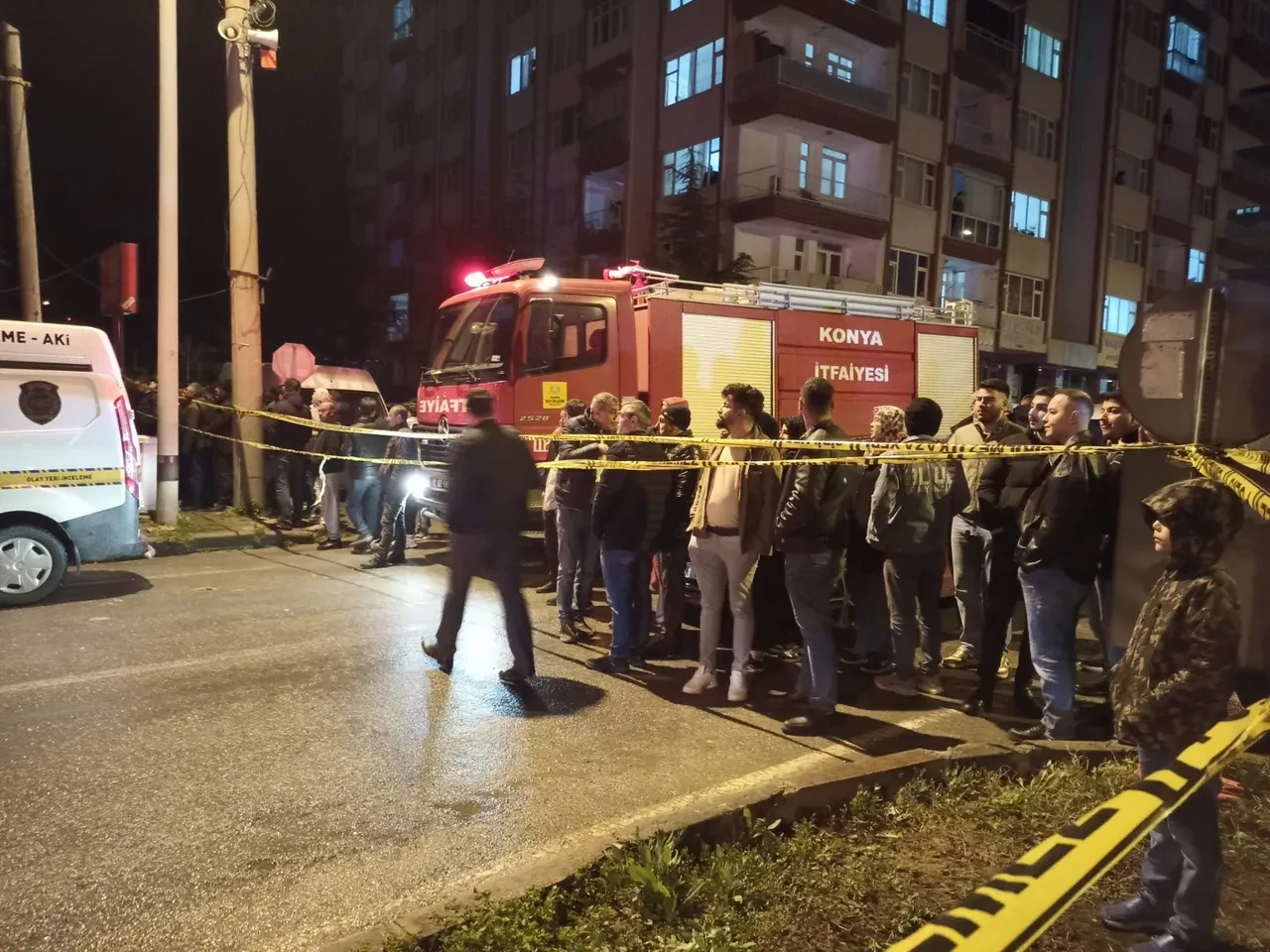 Konya’da facia: Market yangınında bir çocuk yaşamını yitirdi