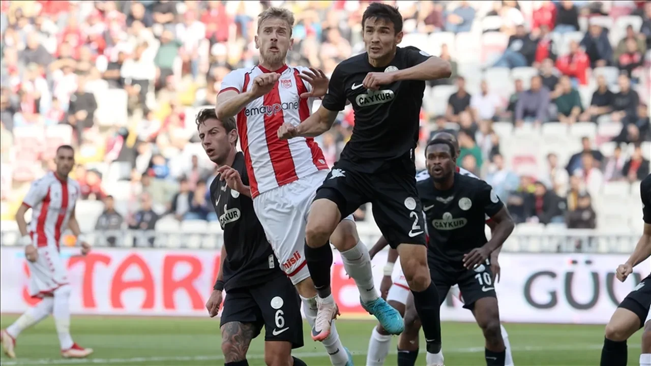 Rizespor Sivasspor maçının yayınlandığı kanal belli oldu