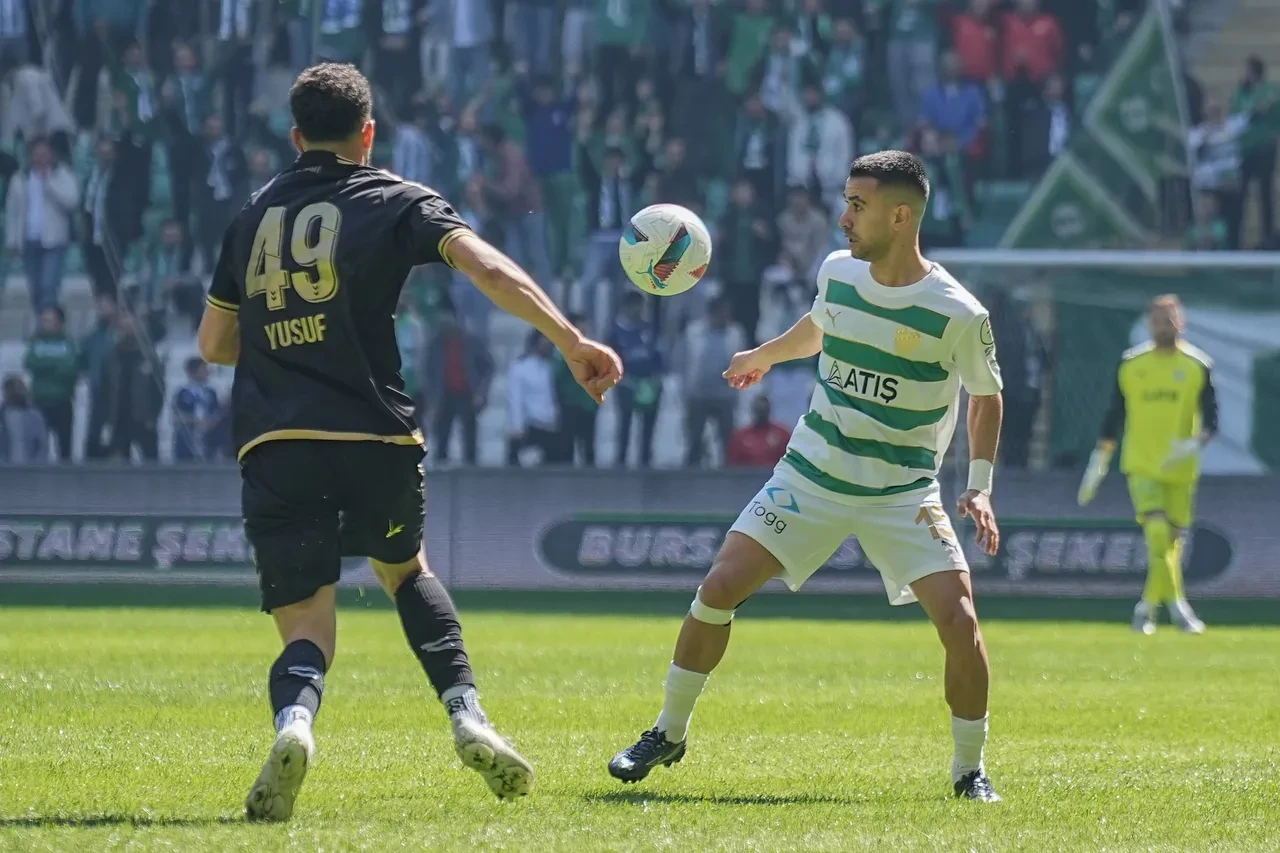 Bursaspor maçı hangi kanalda, ne zaman? 23 Elazığ FK karşılaşmanın canlı yayın bilgileri ve saati açıklandı