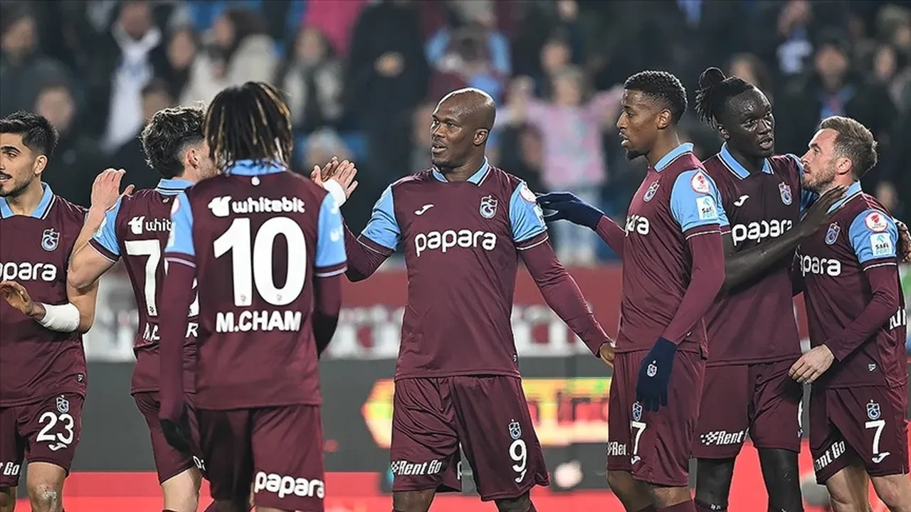 Fenerbahçe Trabzonspor nereden izlenir, hangi kanalda? Dev derbinin canlı yayın bilgileri belli oldu
