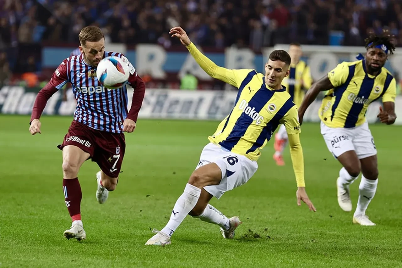Son dakika | Fenerbahçe-Trabzonspor derbisinin VAR hakemi belli oldu