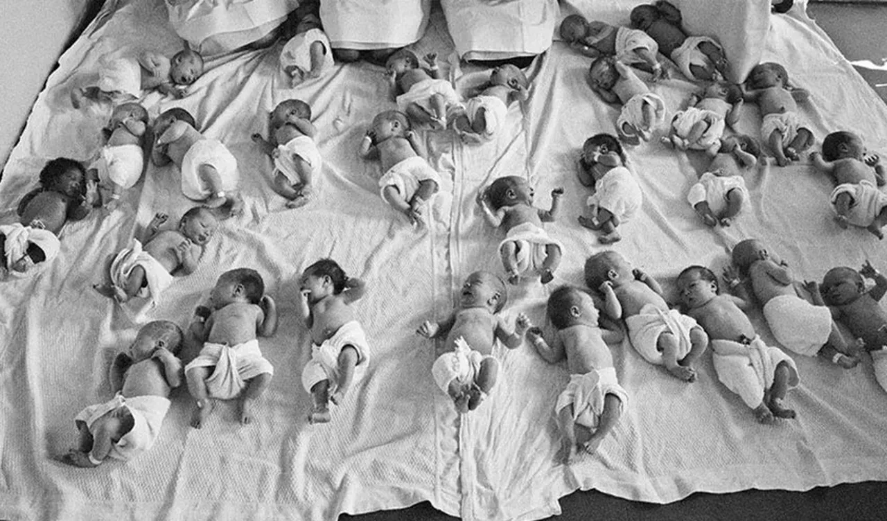 Soyağacı şirketine DNA'sını yolladı! 70 yıldır bildiği her şey yalan çıktı