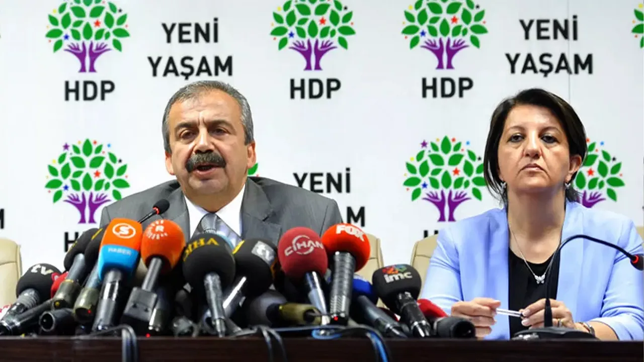 AK Parti Sözcüsü Ömer Çelik'ten DEM Parti açıklaması: Erdoğan-DEM görüşmesi bu hafta olabilir